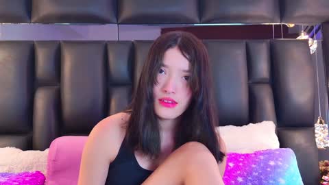 Snapshot of alliciakim chatting on 02/06/25, 07:18 Allicia online show from 02/06/25, 07:18