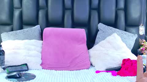 Snapshot of alliciakim chatting on 02/16/25, 10:10 Allicia online show from 02/16/25, 10:10