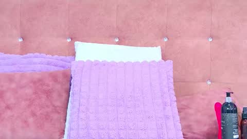 Snapshot of alliciakim chatting on 12/03/25, 07:23 Allicia online show from 12/03/25, 07:23