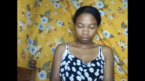 alliciax632770q online show from 04/13/26, 02:17