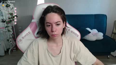 Snapshot of allie_hazie chatting on 05/14/26, 11:22 alice online show from 05/14/26, 11:22