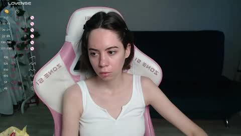 Snapshot of allie_hazie chatting on 05/20/26, 11:55 alice online show from 05/20/26, 11:55