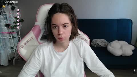 Snapshot of allie_hazie chatting on 06/02/26, 12:12 alice online show from 06/02/26, 12:12