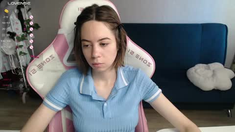 Snapshot of allie_hazie chatting on 06/06/26, 12:16 alice online show from 06/06/26, 12:16