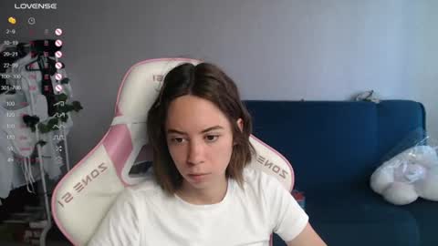 Snapshot of allie_hazie chatting on 07/04/26, 03:02 alice online show from 07/04/26, 03:02