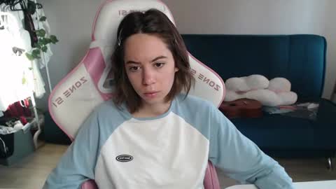 Snapshot of allie_hazie chatting on 07/14/26, 11:32 alice online show from 07/14/26, 11:32