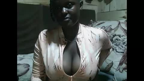 Snapshot of allie_quin chatting on 02/23/26, 08:01 Allie online show from 02/23/26, 08:01