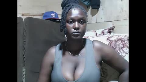 Snapshot of allie_quin chatting on 03/01/26, 09:17 Allie online show from 03/01/26, 09:17