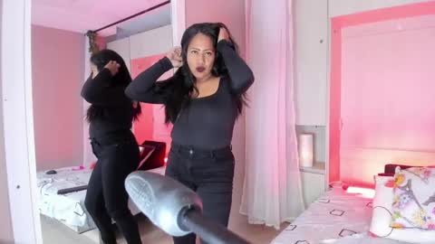 ALISON   online show from 03/25/26, 07:42