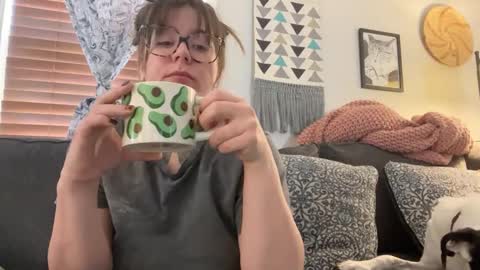 Snapshot of allieberrybb chatting on 01/13/25, 02:32 bb online show from 01/13/25, 02:32