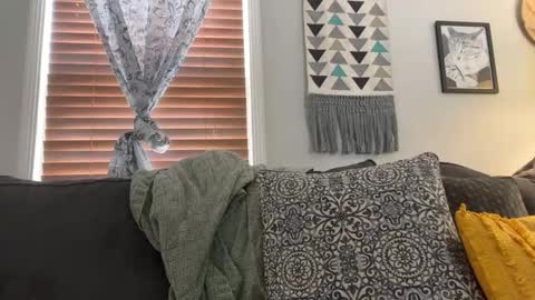 Snapshot of allieberrybb chatting on 01/14/25, 02:43 bb online show from 01/14/25, 02:43