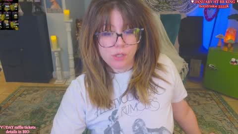 Snapshot of allieberrybb chatting on 01/31/25, 04:59 bb online show from 01/31/25, 04:59