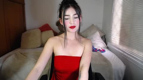 Snapshot of allierose_ chatting on 12/03/24, 07:11 Allie online show from 12/03/24, 07:11