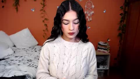 Snapshot of allierose_ chatting on 10/05/25, 05:22 Allie online show from 10/05/25, 05:22