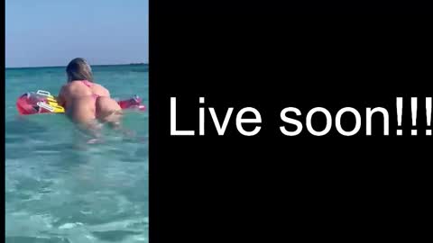 Snapshot of alliesynns chatting on 12/05/25, 05:49 Allie online show from 12/05/25, 05:49