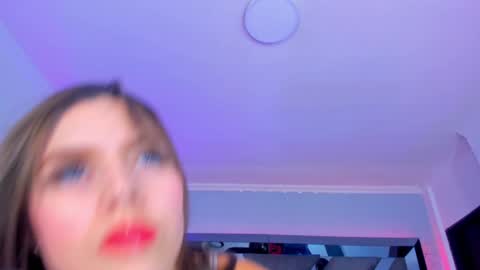 Snapshot of allijadid chatting on 01/27/25, 10:49    online show from 01/27/25, 10:49