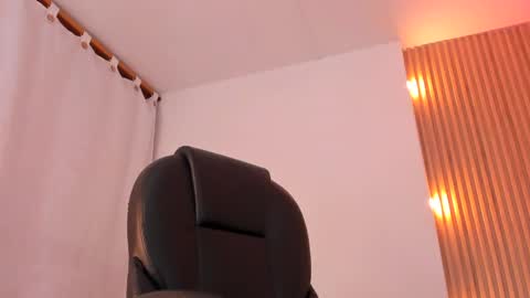 allison_fosther online show from 05/16/26, 02:41