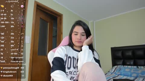 Snapshot of allison_love chatting on 01/02/25, 05:46 allison online show from 01/02/25, 05:46