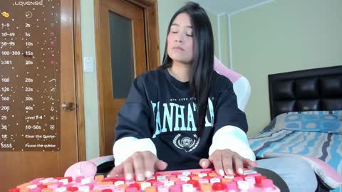 Snapshot of allison_love chatting on 01/11/25, 03:55 allison online show from 01/11/25, 03:55