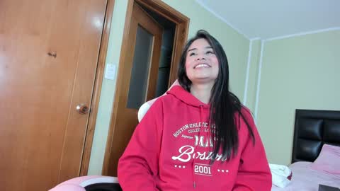 Snapshot of allison_love chatting on 02/08/25, 09:46 allison online show from 02/08/25, 09:46