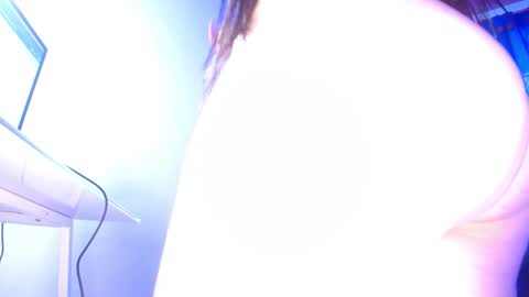 allison_pervert07 online show from 12/16/25, 06:57