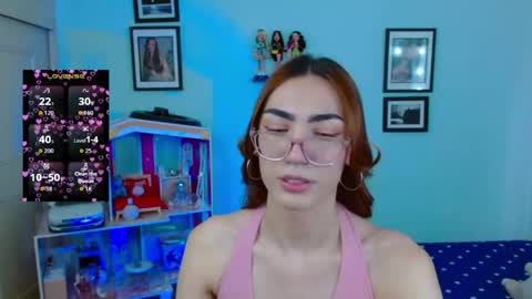 Snapshot of allisonblossom chatting on 03/02/26, 07:10 online show from 03/02/26, 07:10