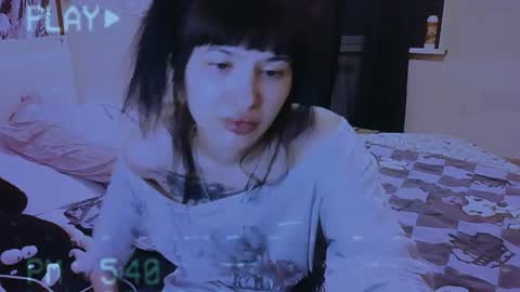 Snapshot of allisondeetz chatting on 07/23/26, 09:13 Alis online show from 07/23/26, 09:13