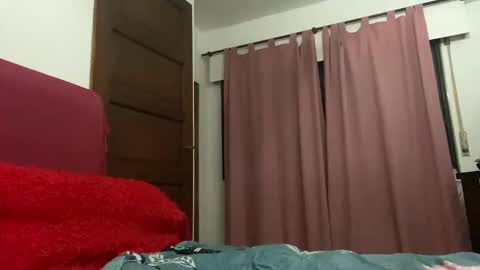allisonlove2 online show from 06/04/26, 04:07