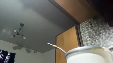allisonlove2 online show from 06/04/26, 06:47
