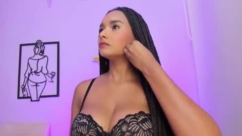 Snapshot of allisonn_bell chatting on 10/25/25, 08:36 Allison online show from 10/25/25, 08:36