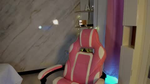 Allison Palmer online show from 02/20/25, 02:13