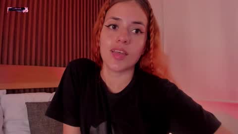 Snapshot of alliss_ginger_ chatting on 02/11/26, 08:03 A L L I S S online show from 02/11/26, 08:03