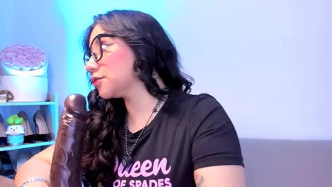 Alejandra online show from 02/25/26, 01:43