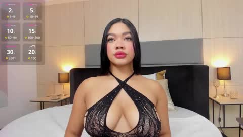 Snapshot of allissonjames chatting on 03/07/25, 11:18 Allisson online show from 03/07/25, 11:18