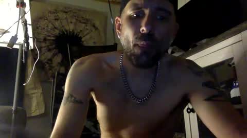 Snapshot of allitrunnin chatting on 10/01/25, 05:02 allitrunnin online show from 10/01/25, 05:02