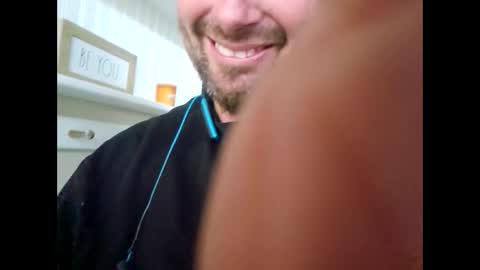 Snapshot of alliwantsl chatting on 09/20/25, 01:06 alliwantsl online show from 09/20/25, 01:06