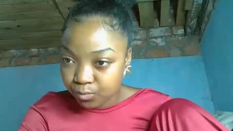 allizida01 online show from 02/14/26, 04:37