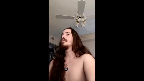 Snapshot of allley23 chatting on 12/05/24, 10:01 allley23 online show from 12/05/24, 10:01