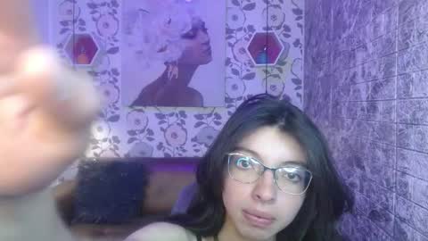 Snapshot of alllyson_ chatting on 09/16/25, 07:37 alison online show from 09/16/25, 07:37