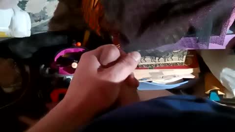 Snapshot of allman617 chatting on 10/29/25, 01:57 allman617 online show from 10/29/25, 01:57