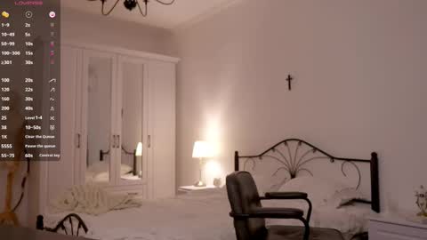 ALOTROPP NOT BABY online show from 10/10/25, 06:18