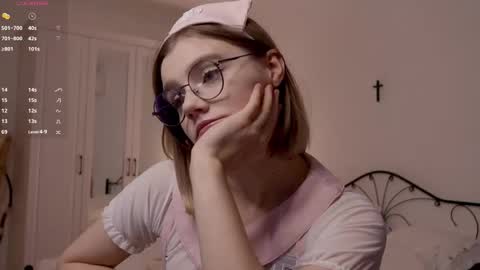 ALOTROPP NOT BABY online show from 10/15/25, 06:19