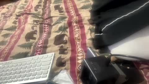 Snapshot of allthewayup10 chatting on 09/12/25, 11:04 allthewayup10 online show from 09/12/25, 11:04