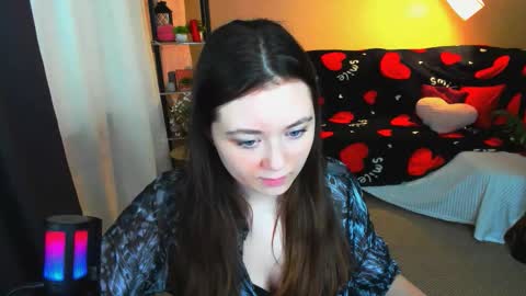 alluringeyess online show from 02/10/26, 12:42