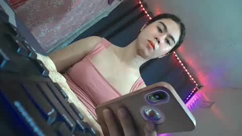 alluringluna69 online show from 05/04/26, 11:50