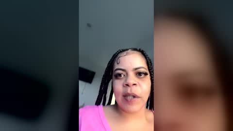 Snapshot of alluringstarr chatting on 04/05/26, 10:07 alluringstarr online show from 04/05/26, 10:07