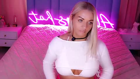 AlwaysHot online show from 03/27/26, 02:28