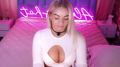 AlwaysHot online show from 04/07/26, 02:01