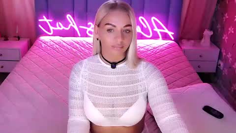 AlwaysHot online show from 04/14/26, 02:06