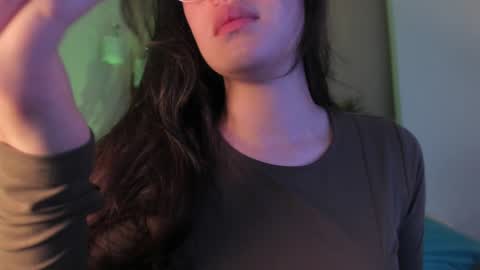 Snapshot of ally_addams chatting on 12/24/24, 03:49 Ally online show from 12/24/24, 03:49